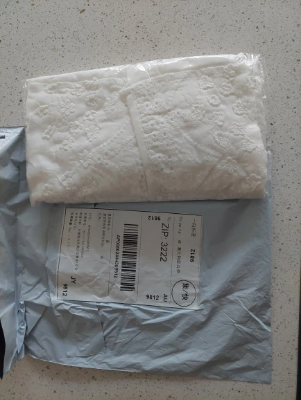 Photo from a shopper's review