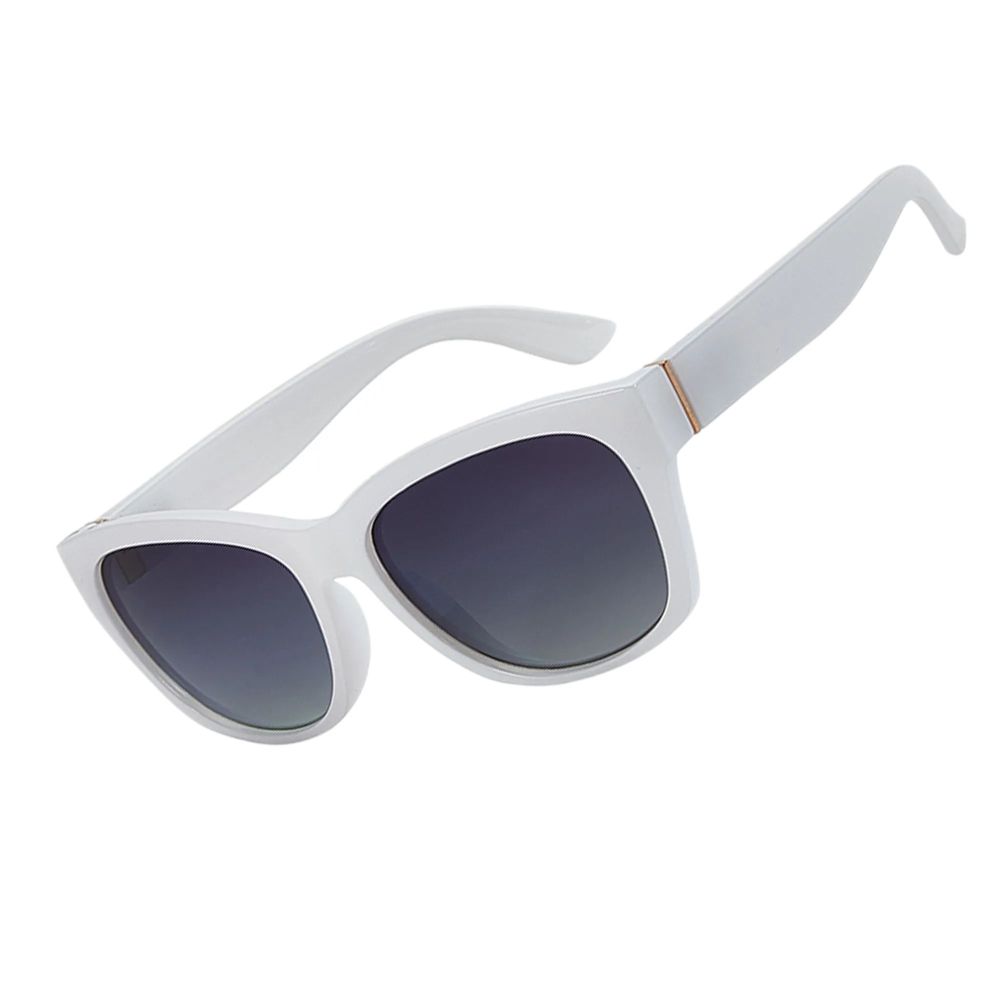 Polarized Cat-Eye Sunglasses with Gradient Lenses