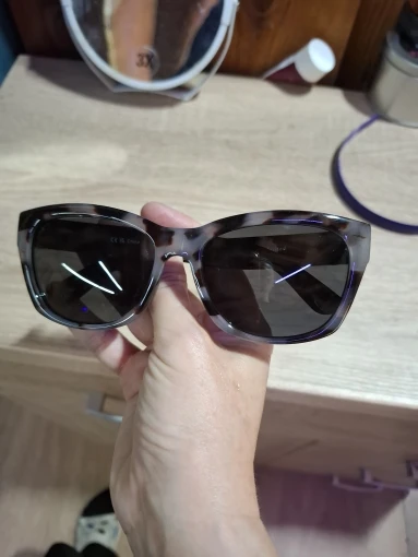 Photo from a shopper's review